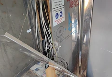 Съоръженията тънат в разрухаАсансьорите на кръговото кръстовище до Областната дирекция