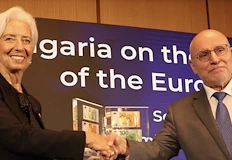 Гуверньорът на ЕЦБ приветства дизайна с Паисий и Иван Рилски