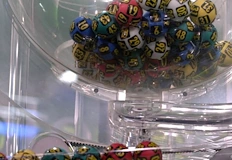 Властите мълчат за аномалията в новогодишния тираж на 6 49Огромно