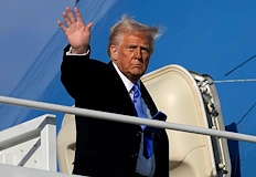 Президентът смени машината и продължи към Швейцария с резервен полет