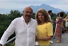 Съпругът на новия държавен глава ръководи клиника в голяма столична