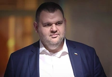 Предсрочните избори удрят джоба на търговците на гласове а омразата