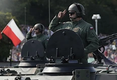 Доналд Туск Източната ни граница ще бъде най добре защитенатаПолша