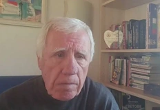 Легендата на червените хвърли морална ръкавица към ръководствотоЛегендарният футболист и