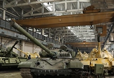 Търсят ръководители за Летец и закъсалия завод в ТърговищеДържавният военен