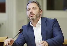 Предложение на Делян Добрев цели да предложи алтернатива на ниските