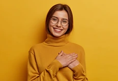 Психолози наричат израза словесна ласкаДнес 11 януари в десетки страни