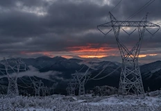 Българският бизнес плаща сметката за енергийния дефицит на БалканитеЦената на