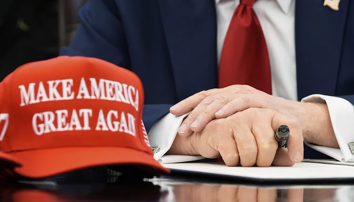 8000 студенти и 2500 специалисти губят право на престой 8000 студенти и 2500 специалисти губят право на престой