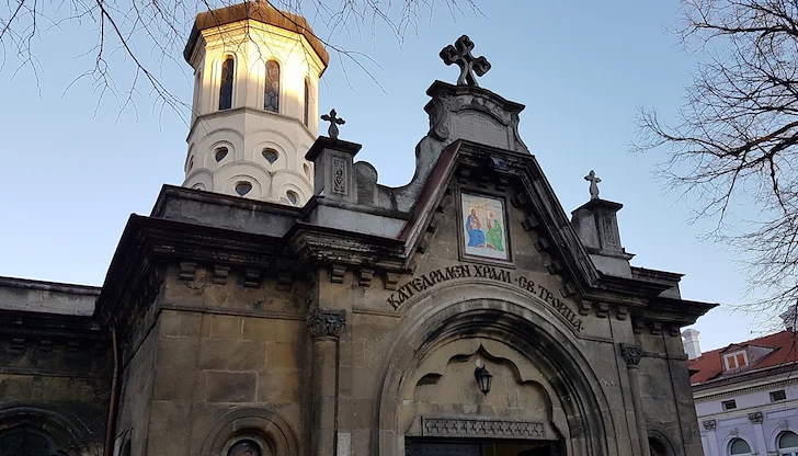 Свети Йоан Кръстител събира вярващите в молитва за здраве и единство Свети Йоан Кръстител събира вярващите в молитва за здраве и единство