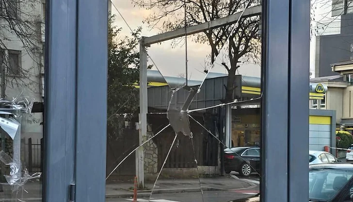 София вижда "системна липса на реакция" от македонските власти, докато в съседката ни гласуват на повторен вот София вижда "системна липса на реакция" от македонските власти, докато в съседката ни гласуват на повторен вот