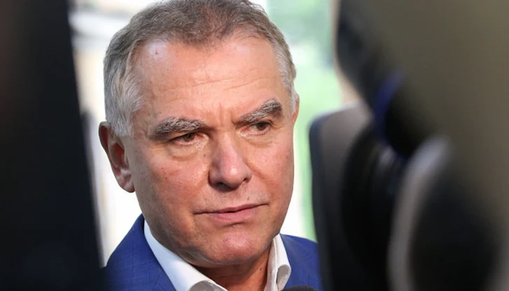 Откриха 100 грама марихуана в джипа му, управляван от чужденец Откриха 100 грама марихуана в джипа му, управляван от чужденец