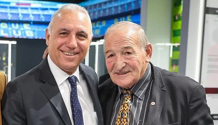 "Камата" скърби за легендарния треньор "Камата" скърби за легендарния треньор