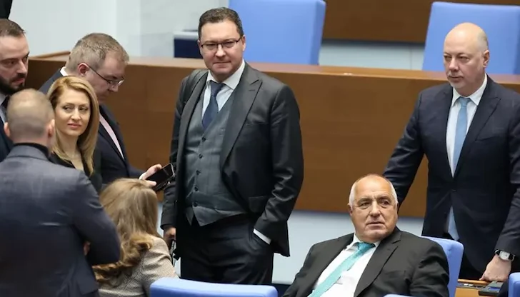 ГЕРБ и ПП-ДБ с най-голям дял от държавната "пита" ГЕРБ и ПП-ДБ с най-голям дял от държавната "пита"