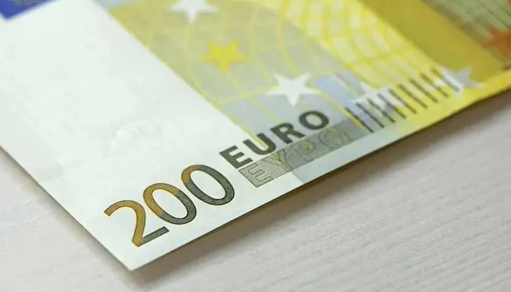 Управители признават, че персоналът не е обучен да работи с новата валута Управители признават, че персоналът не е обучен да работи с новата валута