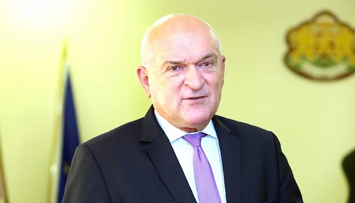 Заплати до 2140 евро примамват кандидатите в одитната институция Заплати до 2140 евро примамват кандидатите в одитната институция