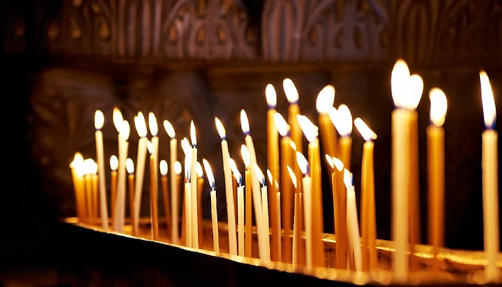 Светият синод заложи на опростен курс за малките вощеници Светият синод заложи на опростен курс за малките вощеници