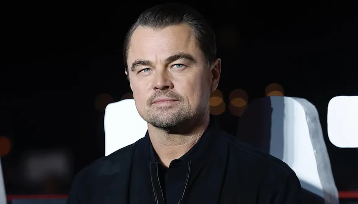 Климатичният активист купонясва с Джеф Безос на Карибите, докато американската армия атакува режима на Мадуро Климатичният активист купонясва с Джеф Безос на Карибите, докато американската армия атакува режима на Мадуро