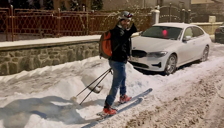 Снежната покривка в Сучава достигна 50 см, Букурещ се събуди при -12 градуса Снежната покривка в Сучава достигна 50 см, Букурещ се събуди при -12 градуса