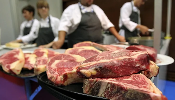 Местното производство на месо покрива едва половината от нуждите Местното производство на месо покрива едва половината от нуждите