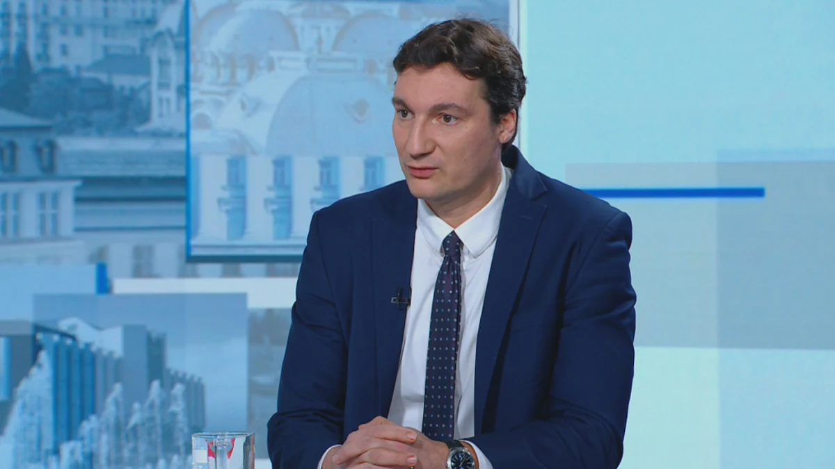 Бившият правосъден министър атакува решението за Съвета за мирПремиерът в