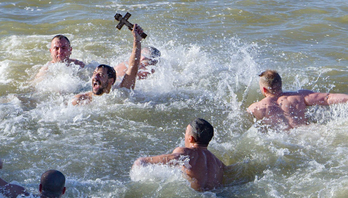 Само 15 души ще бъдат допуснати до ритуала на Богоявление