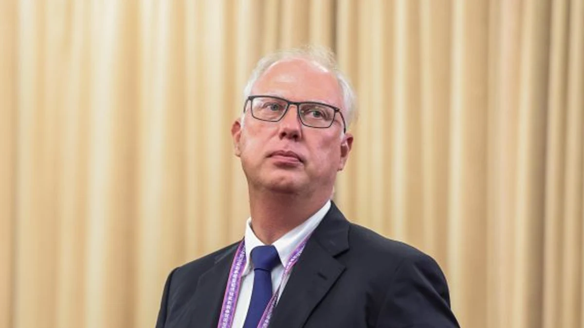 Кирил Дмитриев с ироничен съвет към Урсула фон дер Лайен: