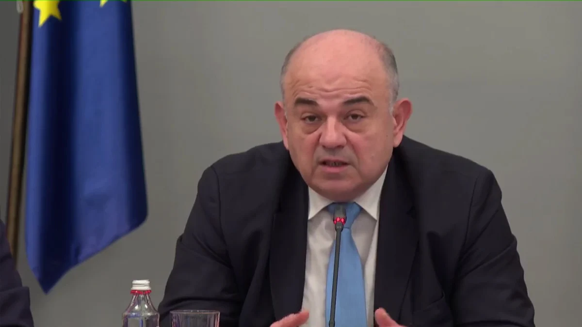 Владимир Иванов призова пощите да не бъдат превръщани в банкиБългария