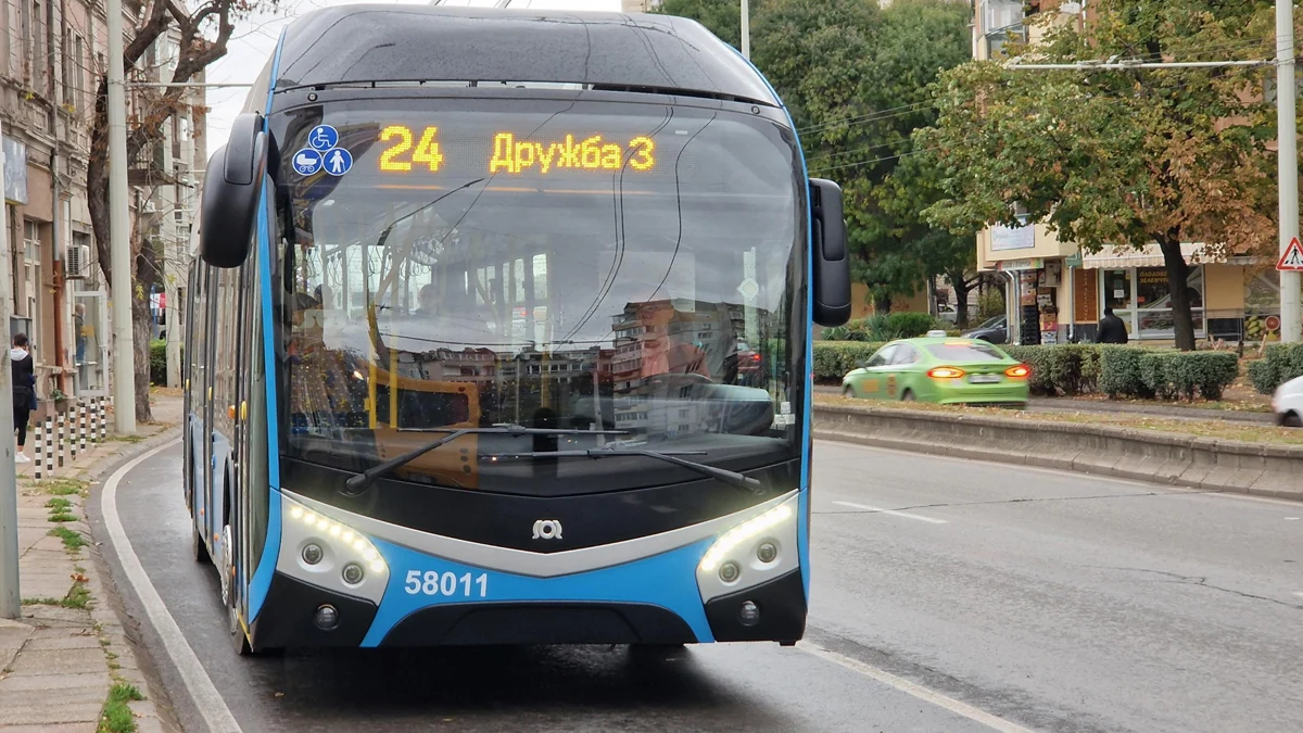 Общината улеснява плащанията в брой с нови тарифи в евроНови