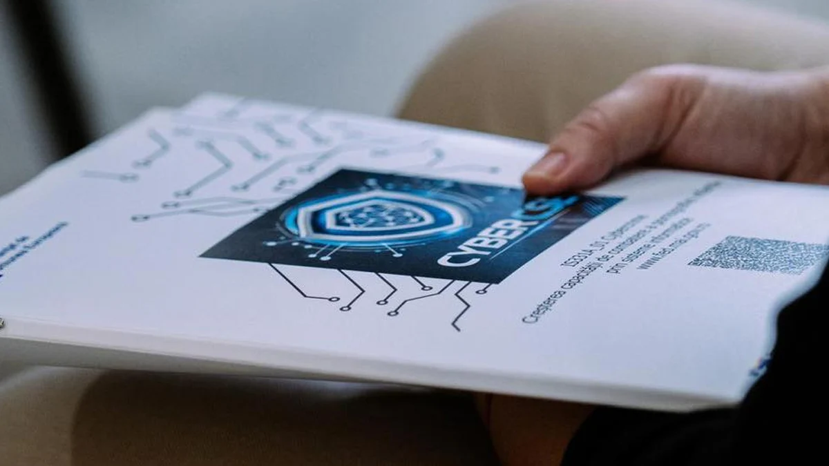 Властите в Букурещ обучават гражданите как да пукат информационните балони