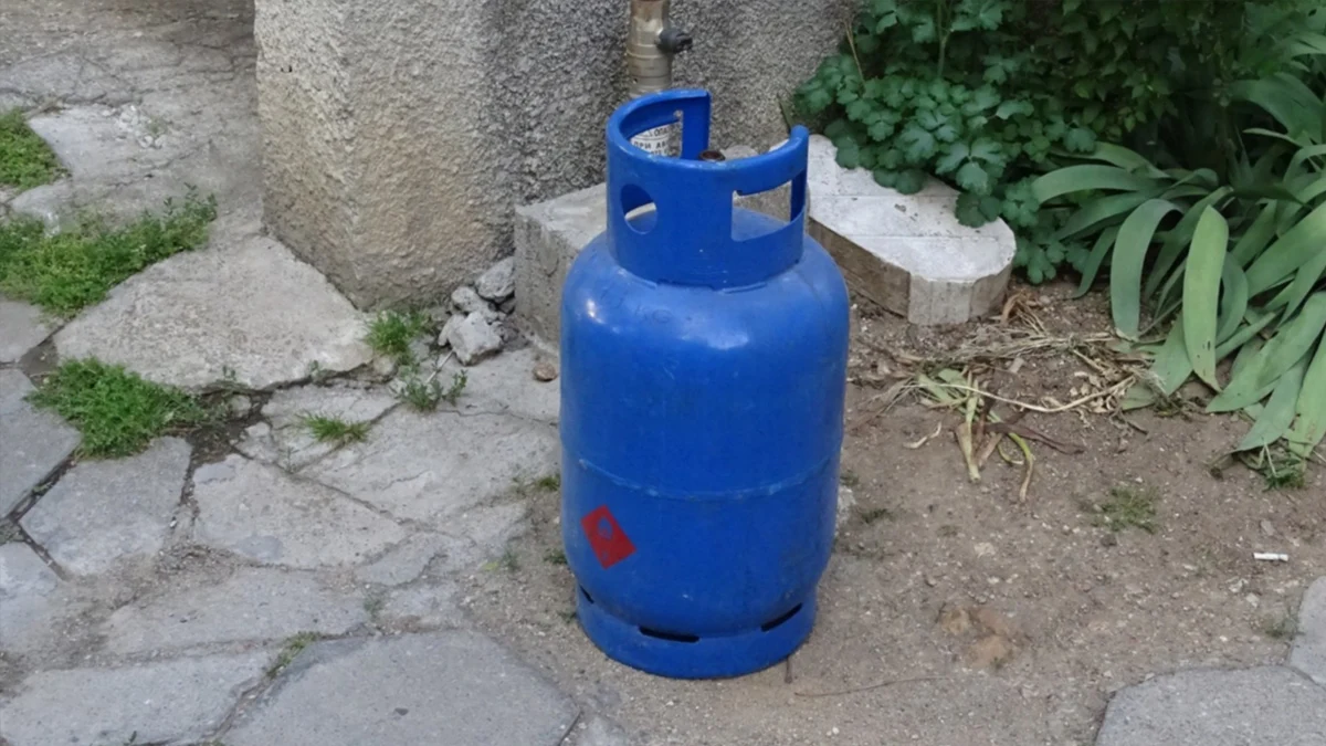 Над 20 сигнала за инциденти вдигнаха на крак пожарната в