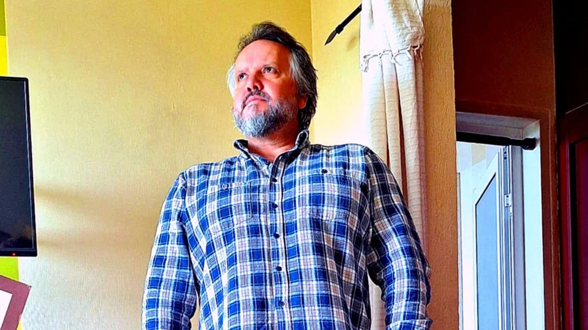 Поклонението пред писателя е днесБлизки, приятели и десетки почитатели се