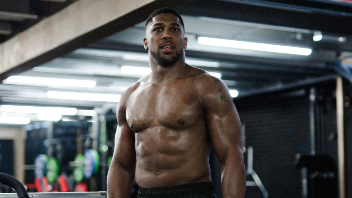 Боксьорът се отказва от ринга след катастрофа, отнела живота на