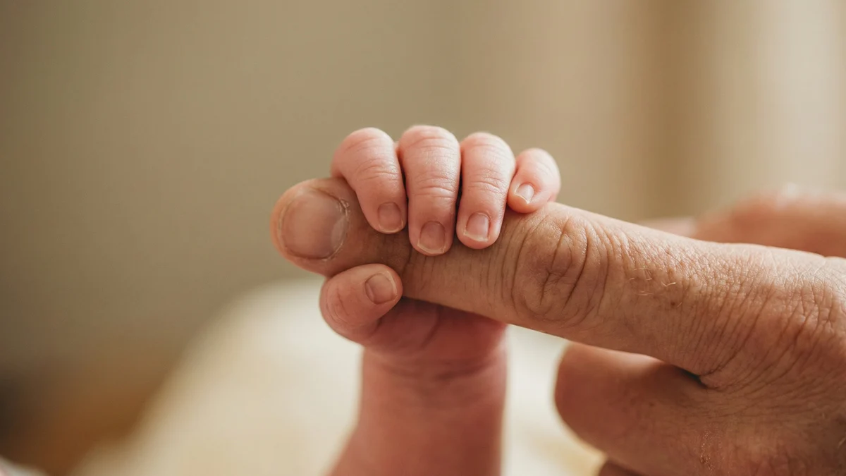 Още 4 семейства очакват своите рожбиДевет деца, сред които две