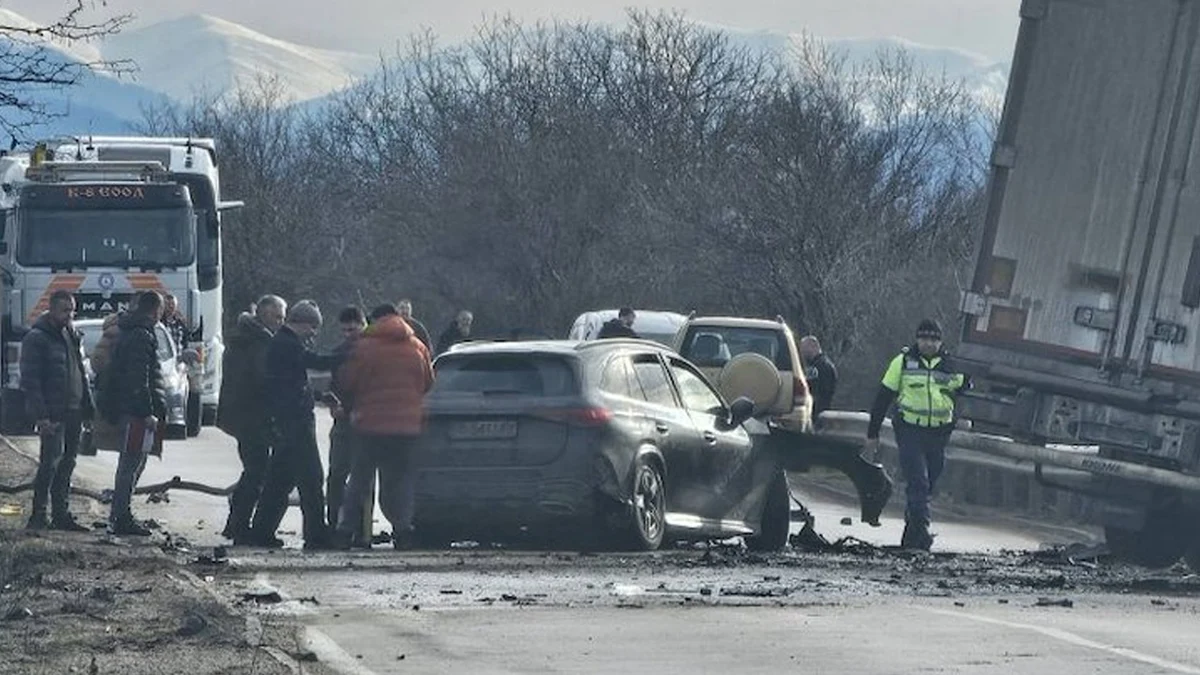 46-годишен шофьор на тир изгуби контрол и навлезе в насрещнотоБрутална