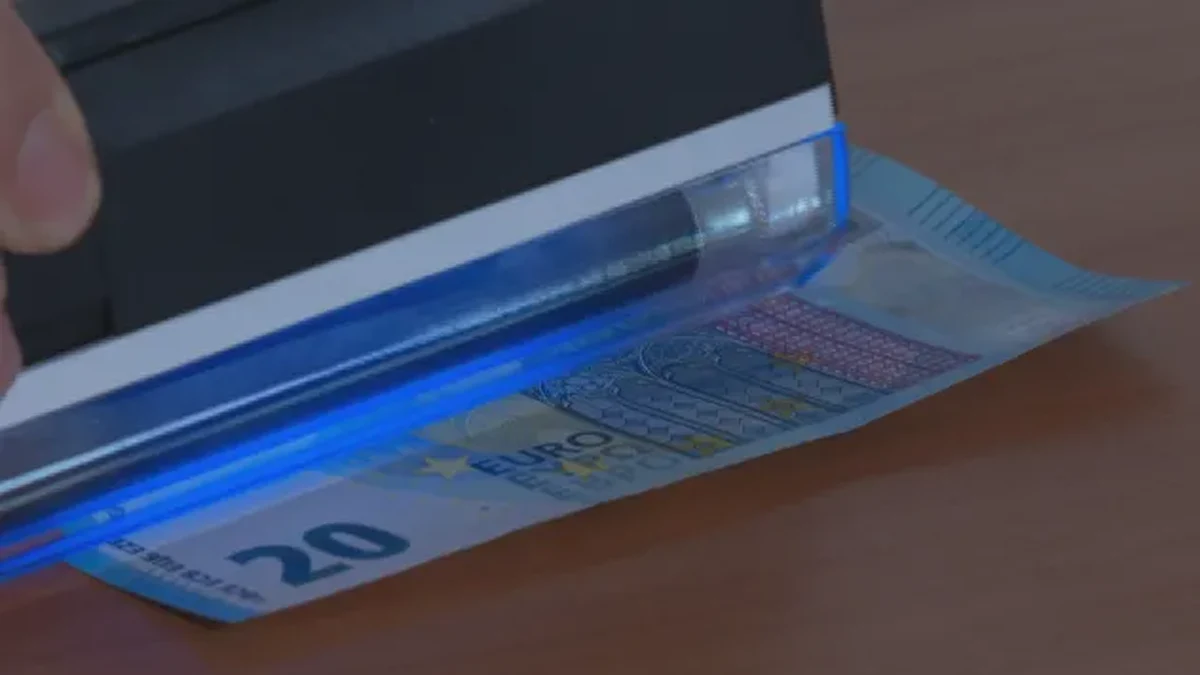 Социалните мрежи се превърнаха в битак за ментета, докато експерти