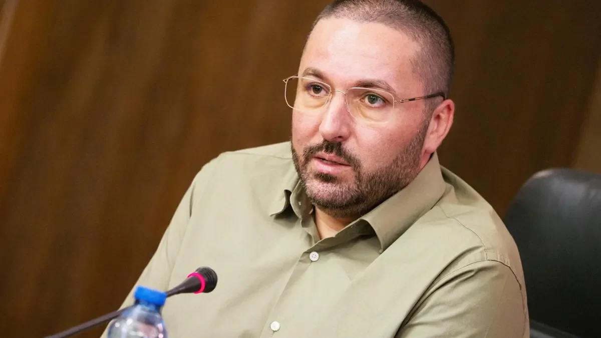 Бащата на Сияна призова за тотална промяна в работата на