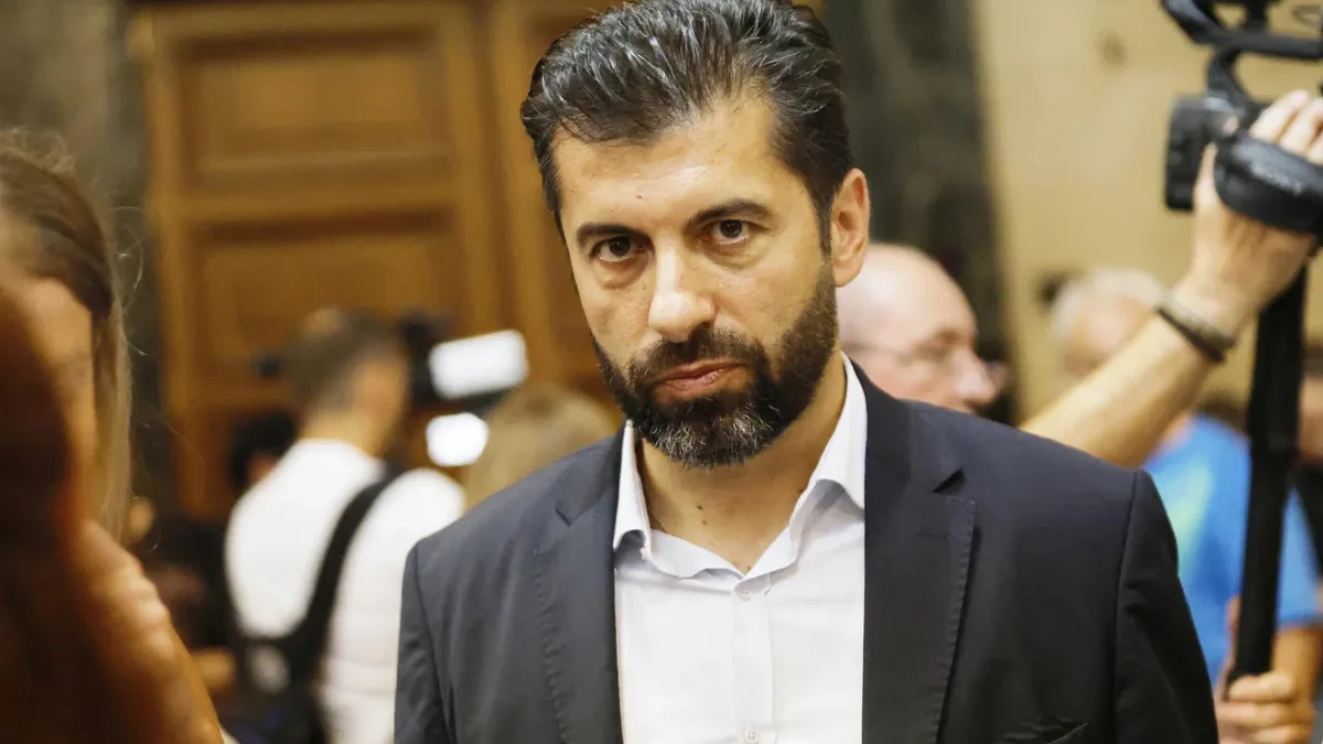 Партията на Слави Трифонов и БСП промениха вота си след