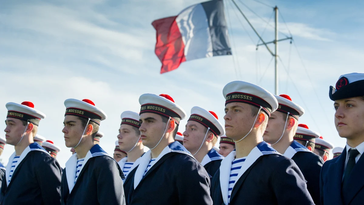 Военните обещават, че новобранците няма да бъдат пращани на фронта