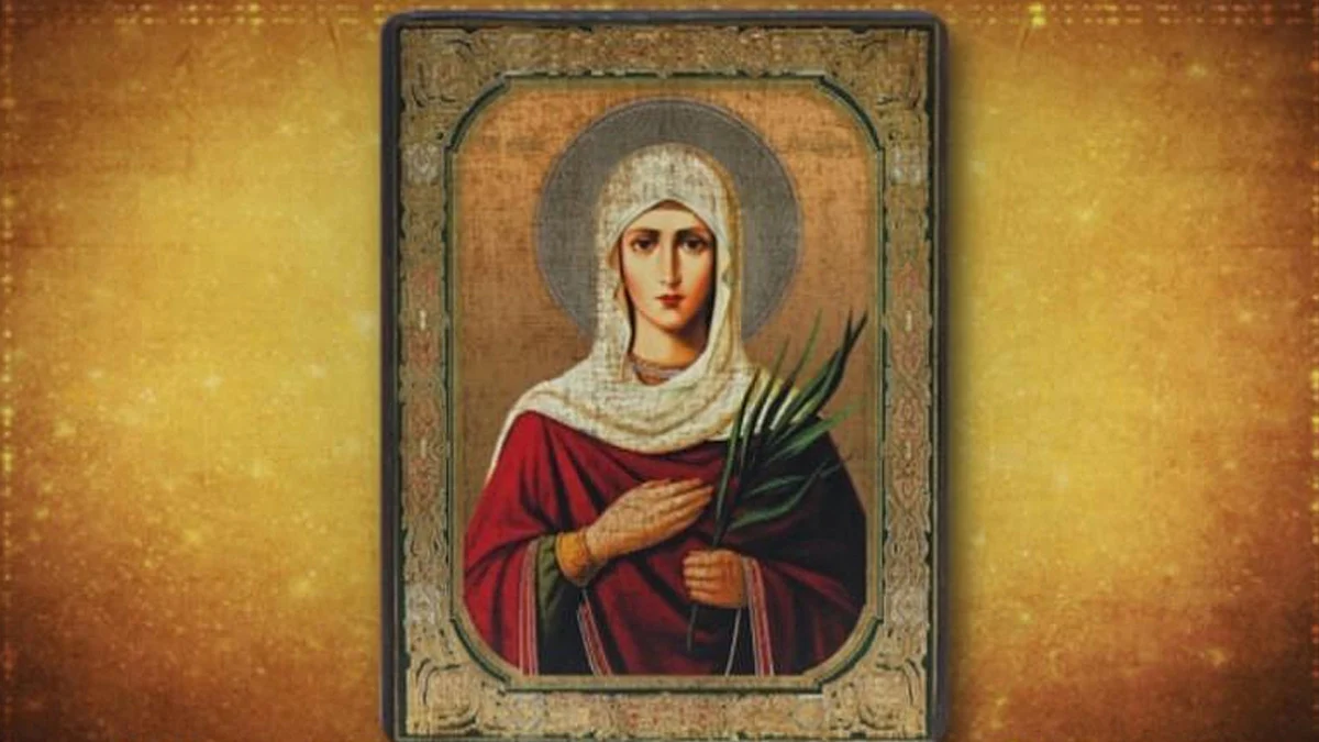 Мъченицата е известна и като покровител на студентите в православния