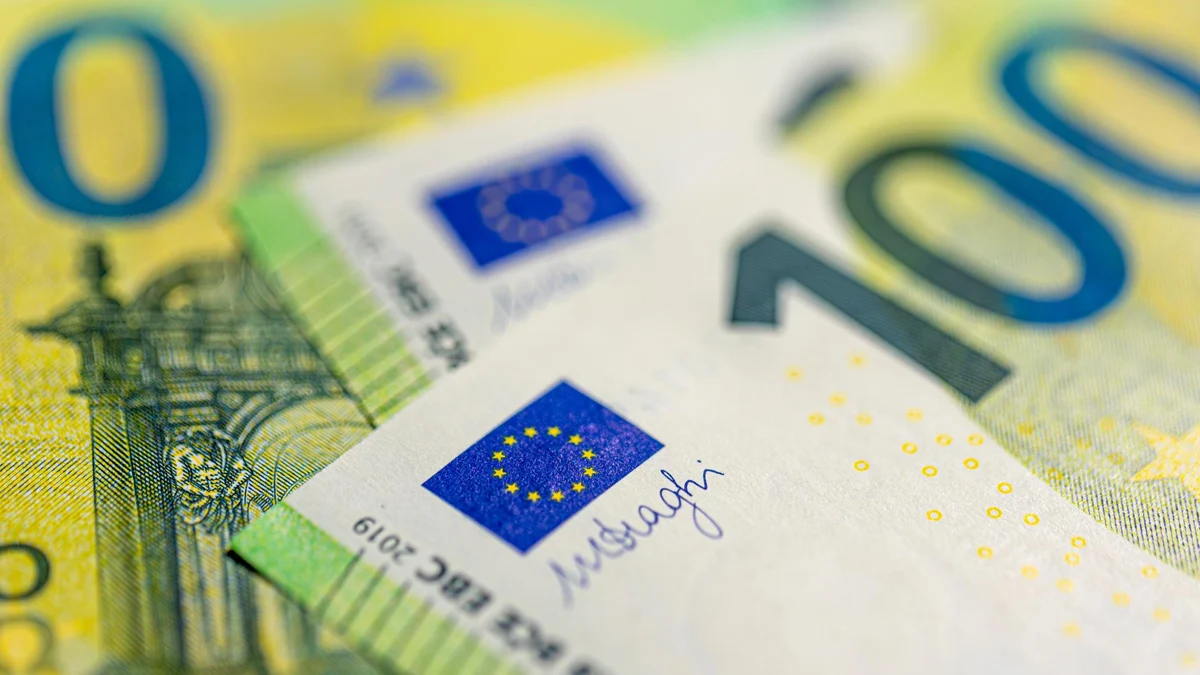 Официално от 00:00 часа днес страната ни е член на