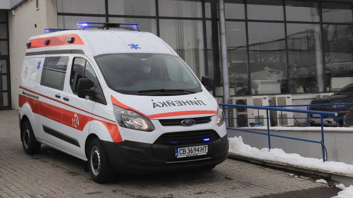 54-годишен мъж падна от пет метра височина при монтаж на