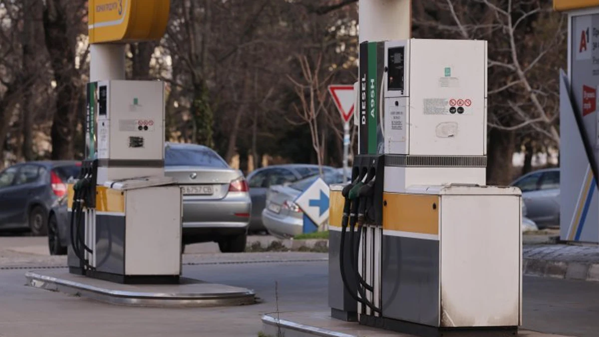 Групата е използвала специализиран софтуер за кражба на 10% от