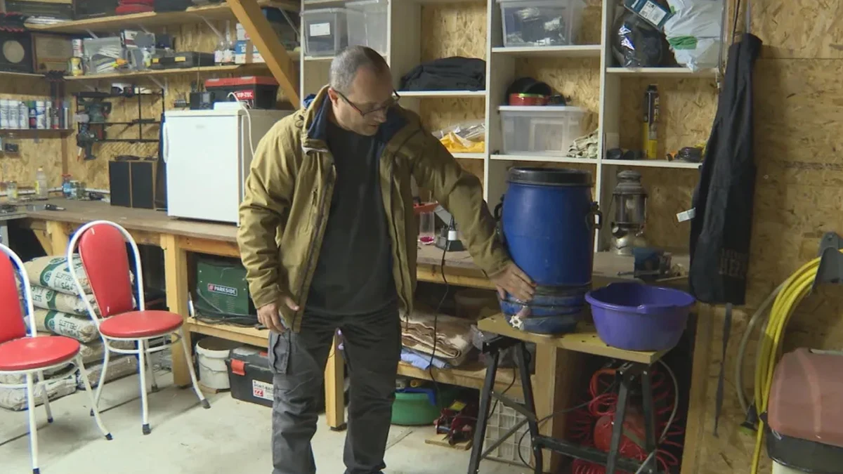 Мариан Попов спасява ферментацията в студа с датчици и термокабели,