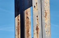 Ръжда разяжда Дунав мост