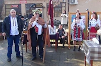 Лозари в Община Ценово почетоха традициите на Трифон Зарезан и Задушница