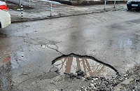 Нови "кратери" късат нервите на шофьорите на улица "Студентска"
