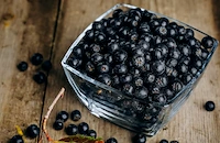 Аронията пази сърцето и смъква холестерола