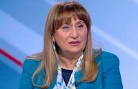Лидия Шулева: Политиците бръщолевят непоносими неща