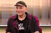 Иво Димчев: Не чувствам, че прекрачвам граници